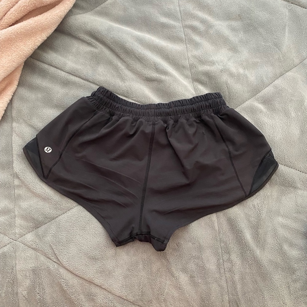 Lululemon Hotty Hot shorts